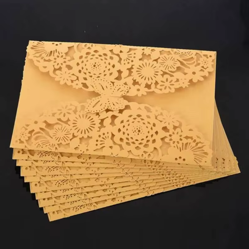 Carte d'invitation 3D papillon