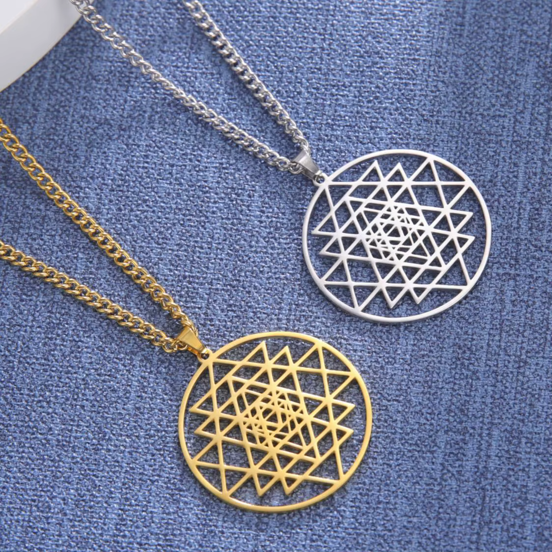 Sri Yantra – collier de Yoga en acier inoxydable