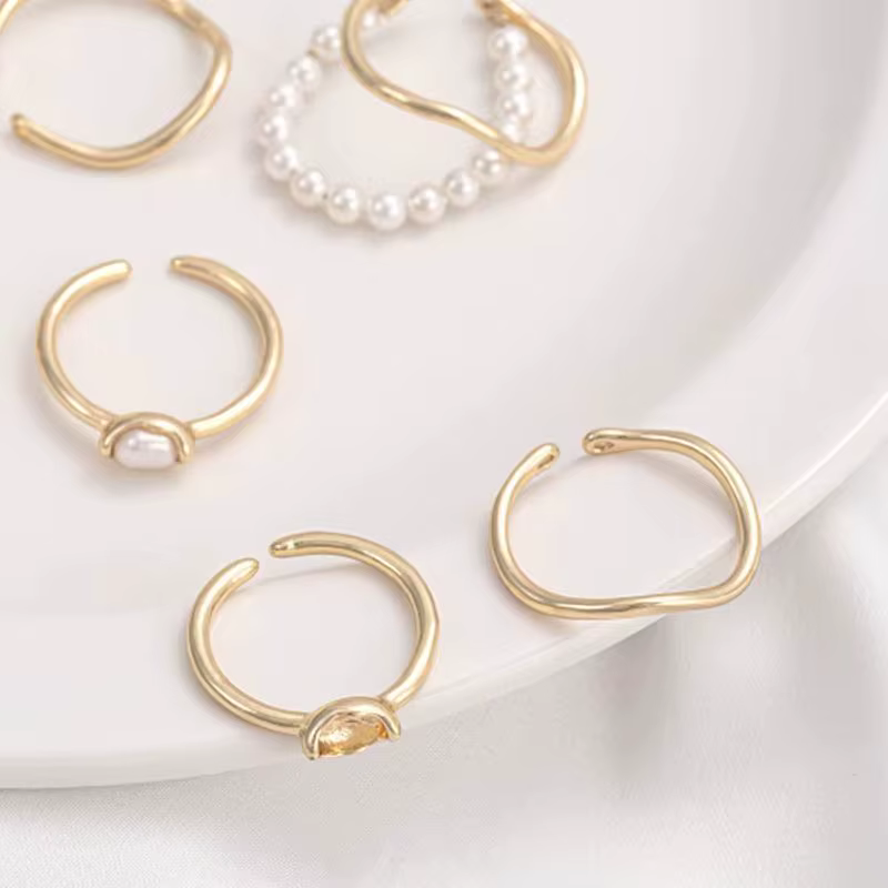 Ensemble de bagues incurvées ondulées enveloppées d'or 14K