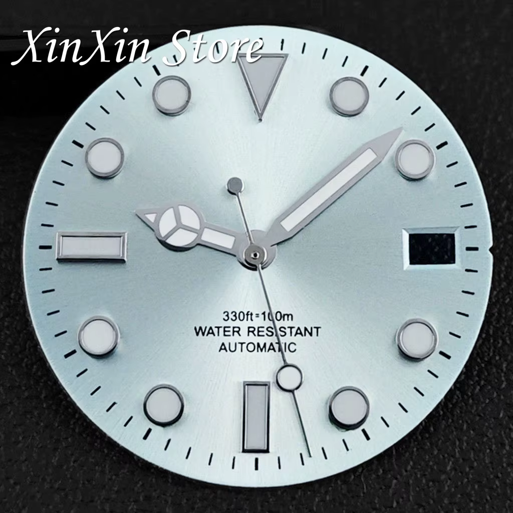 Cadran de montre bleu ciel 28