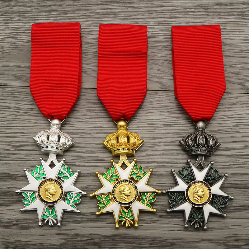 Réplique de médaille de la Légion d'Onore – Ordre de mérite française à collectionner, Reproduction de qualité musée