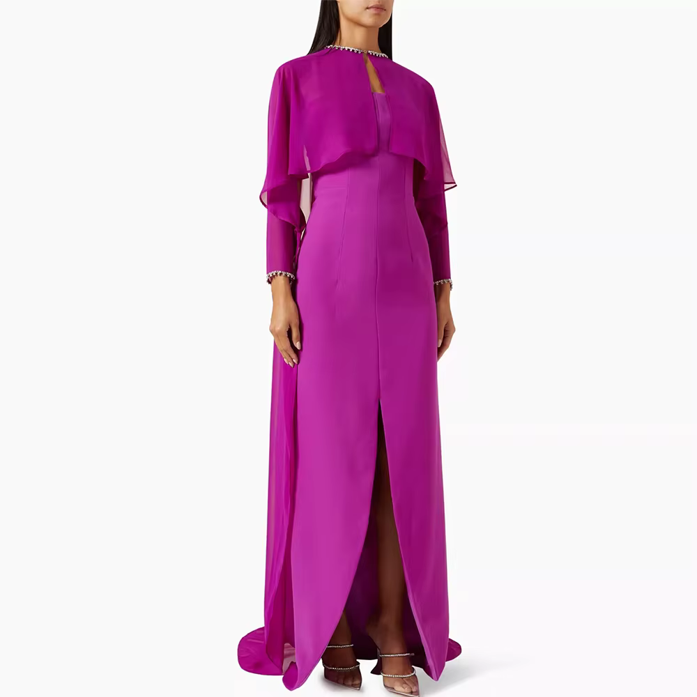 Robes d'occasion spéciale chics tissu crêpe gaine/colonne robe de bal Fuchsia bretelles cristaux Cape fendue
