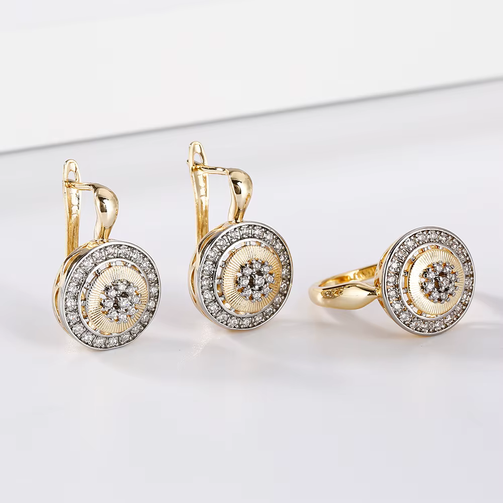 Ensemble de boucles d'oreilles bicolores