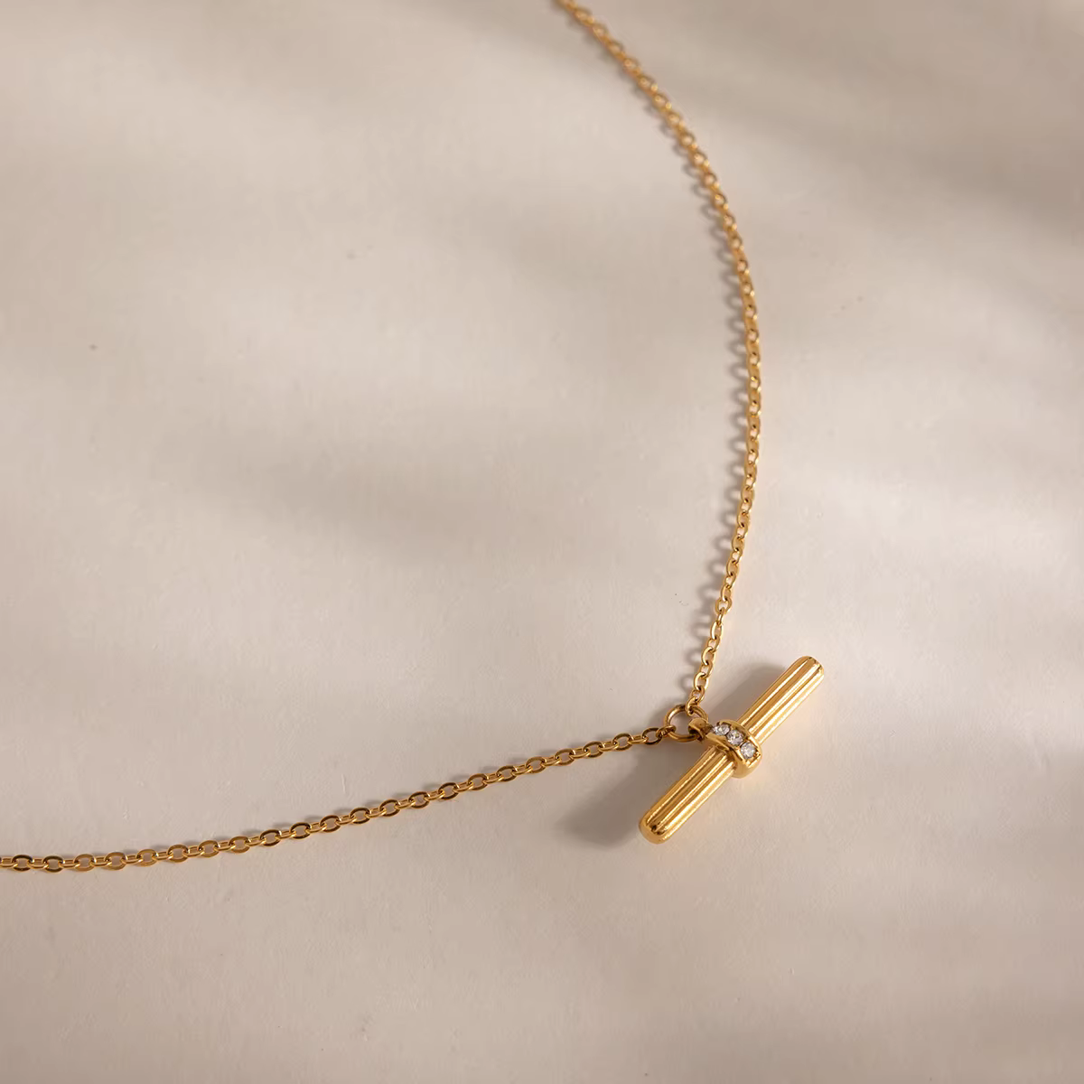 Collier pendentif Zora Classic T Bar pour femme