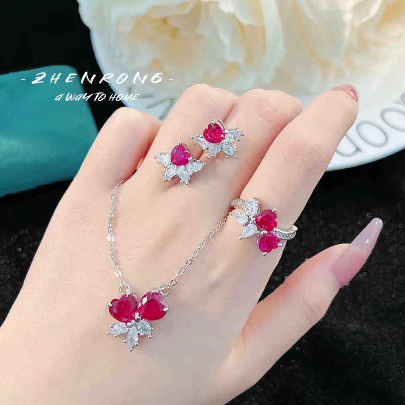 Ensemble de bijoux en argent pur 925 avec rubis rouge en forme de cœur