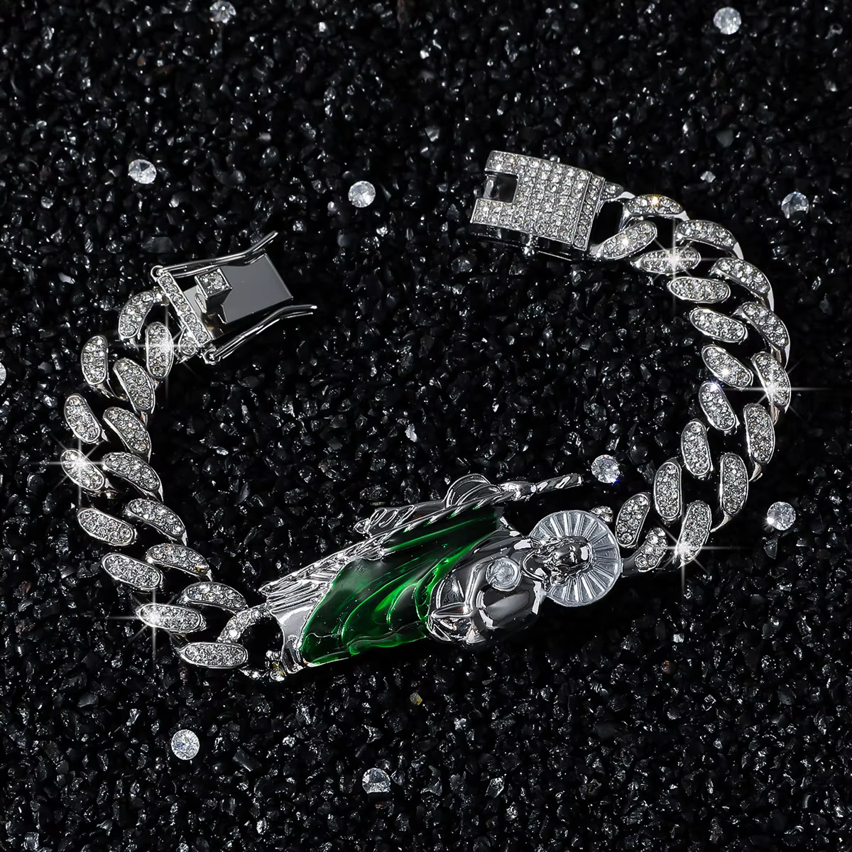 Bracelets Saint Judas en cristaux