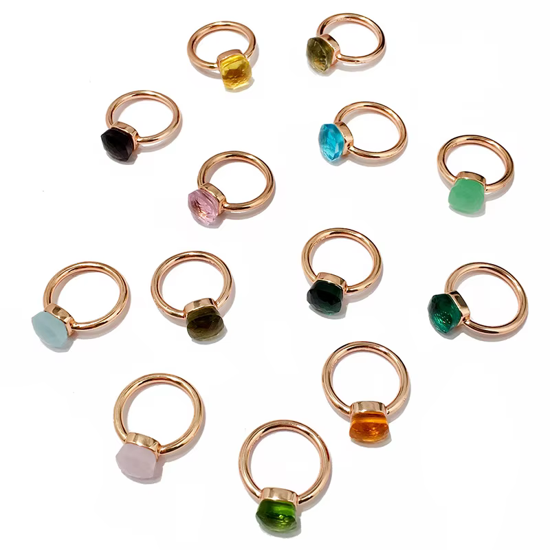 Bijoux populaires plaqués or Rose 24 couleurs bleu mer vert rouge jaune bonbons anneaux en cristal pour les femmes