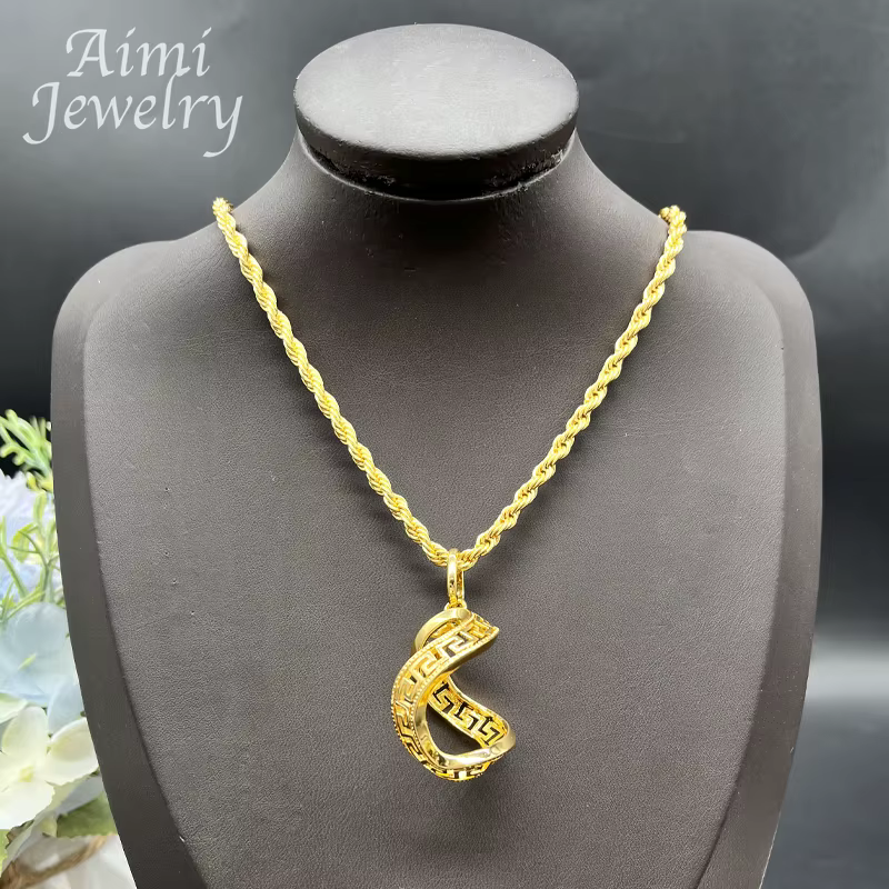 Ensemble de bijoux plaqués or 18 carats pour femmes