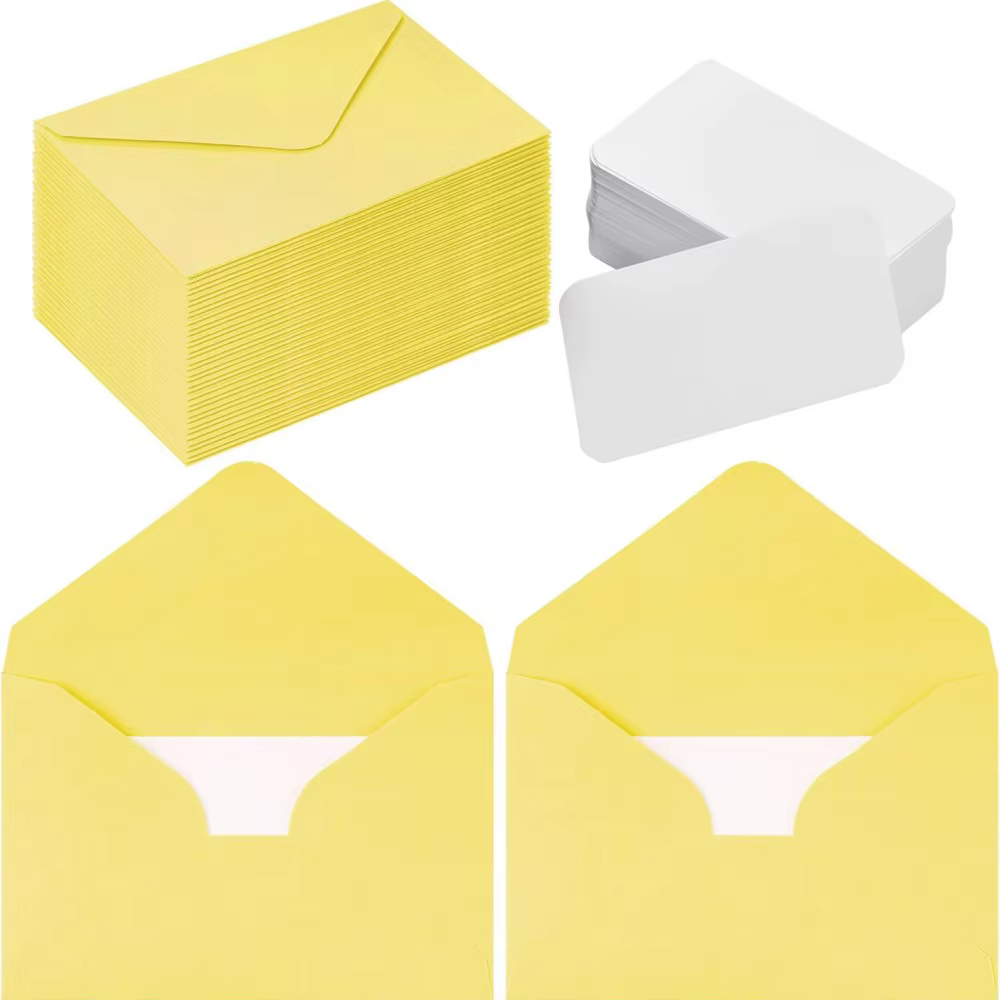 Enveloppes en papier jaune vif