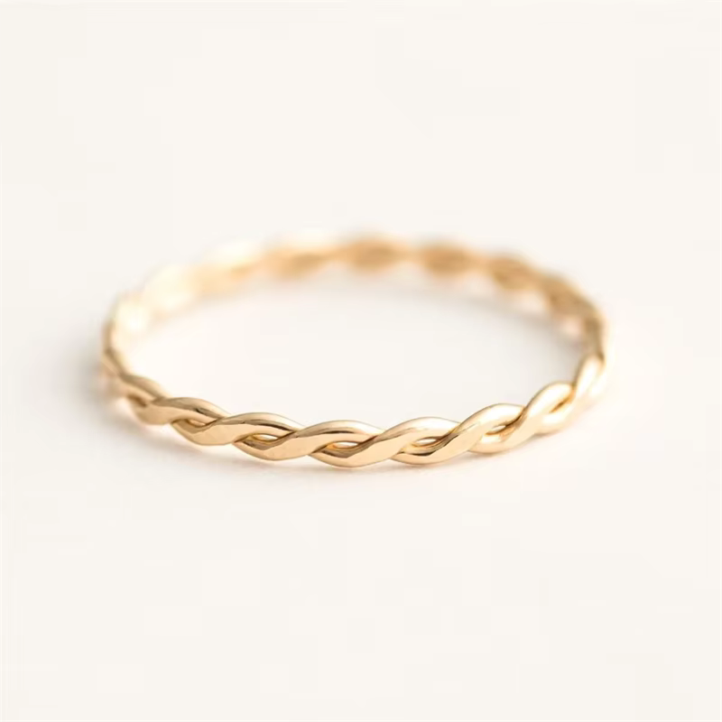 Bague tressée en or 14 carats pour femme