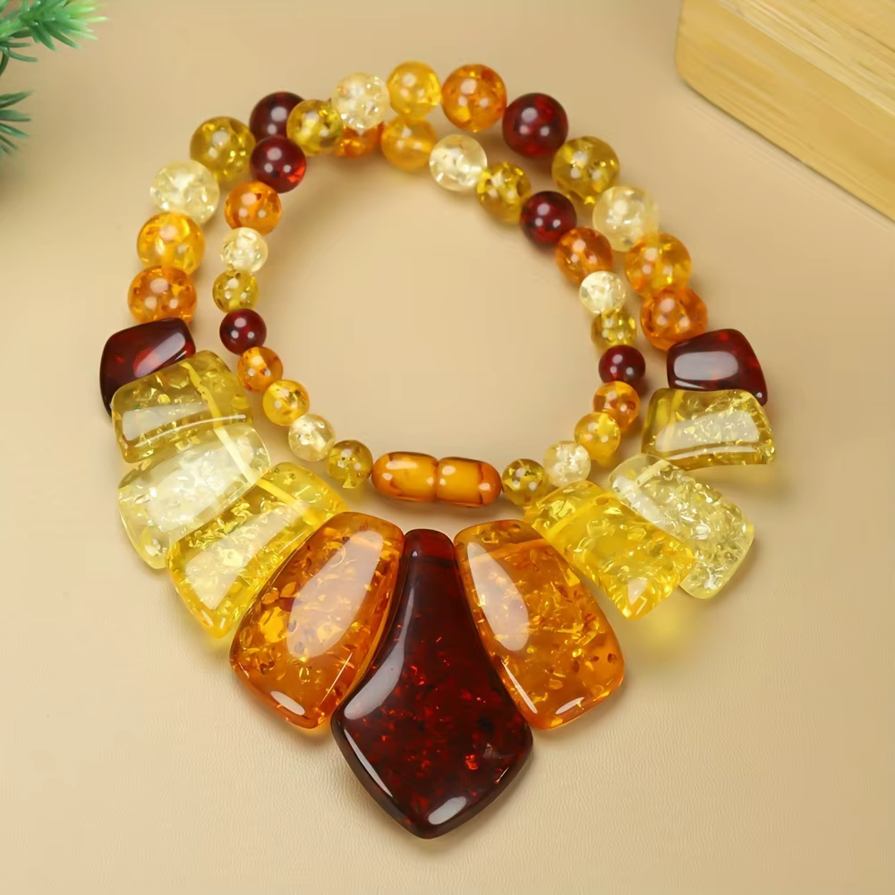 Grand collier bohème de Style ambre simulé exagéré, bijoux de déclaration Cool en acrylique pour femmes et dames