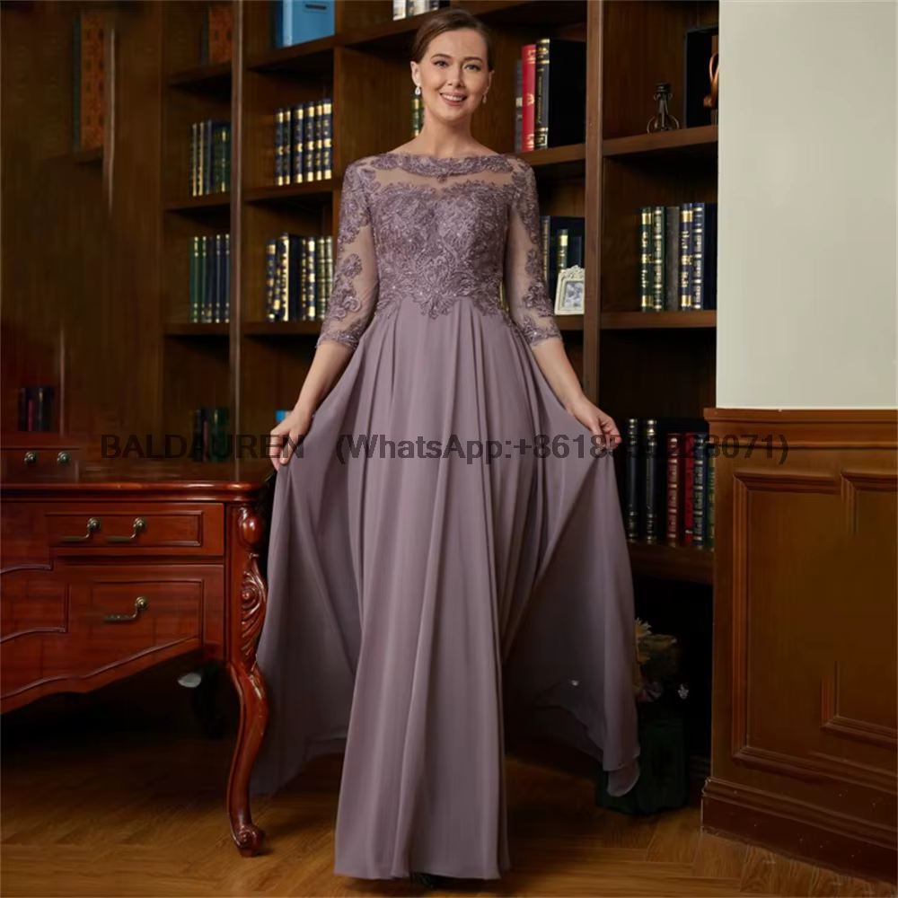 Robe princesse à encolure dégagée pour la mère de la mariée