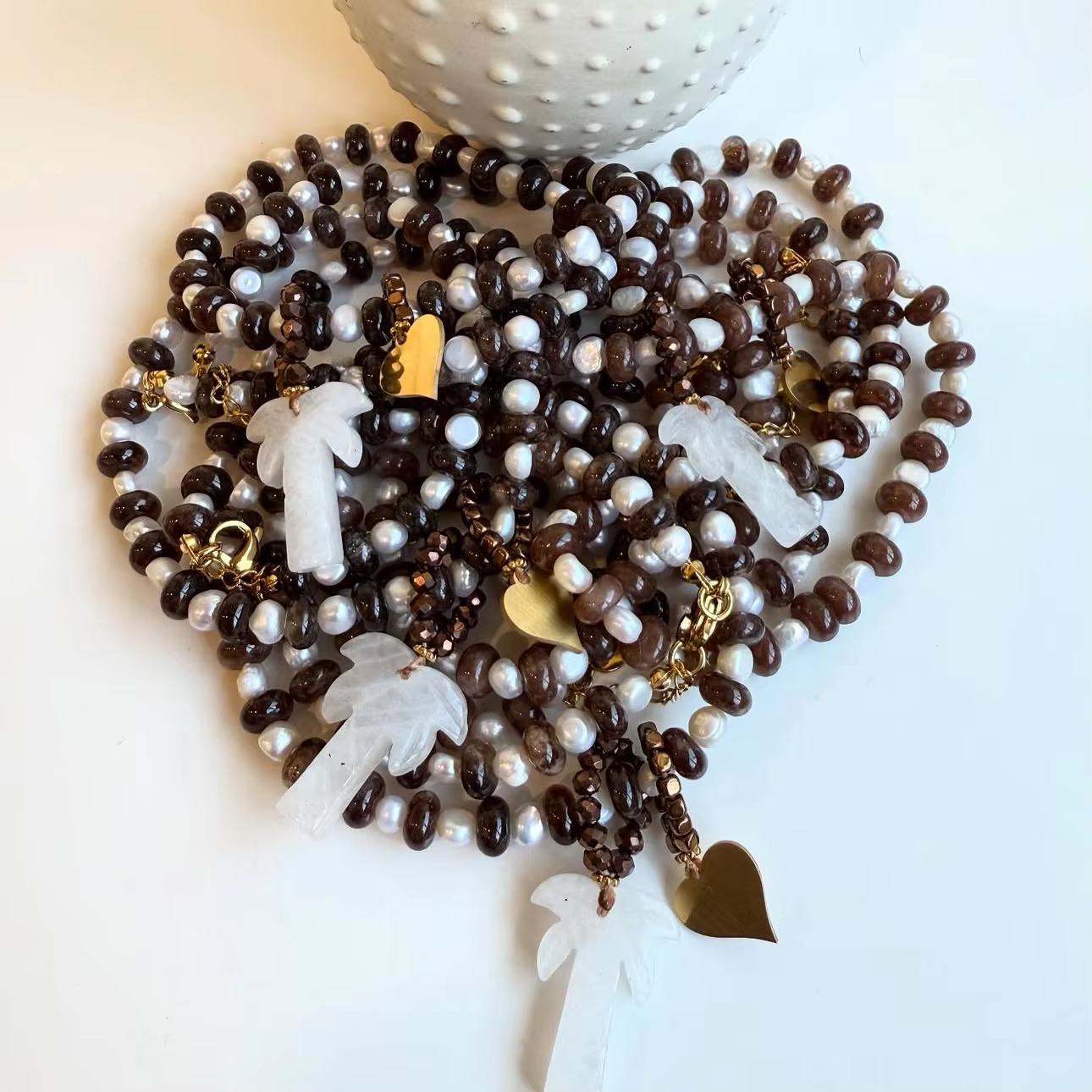 Bijoux tendance faits à la main, pendentif en pierre de perle de cocotier, accessoires de mode courts pour dames, bijoux assortis élégants, cadeau