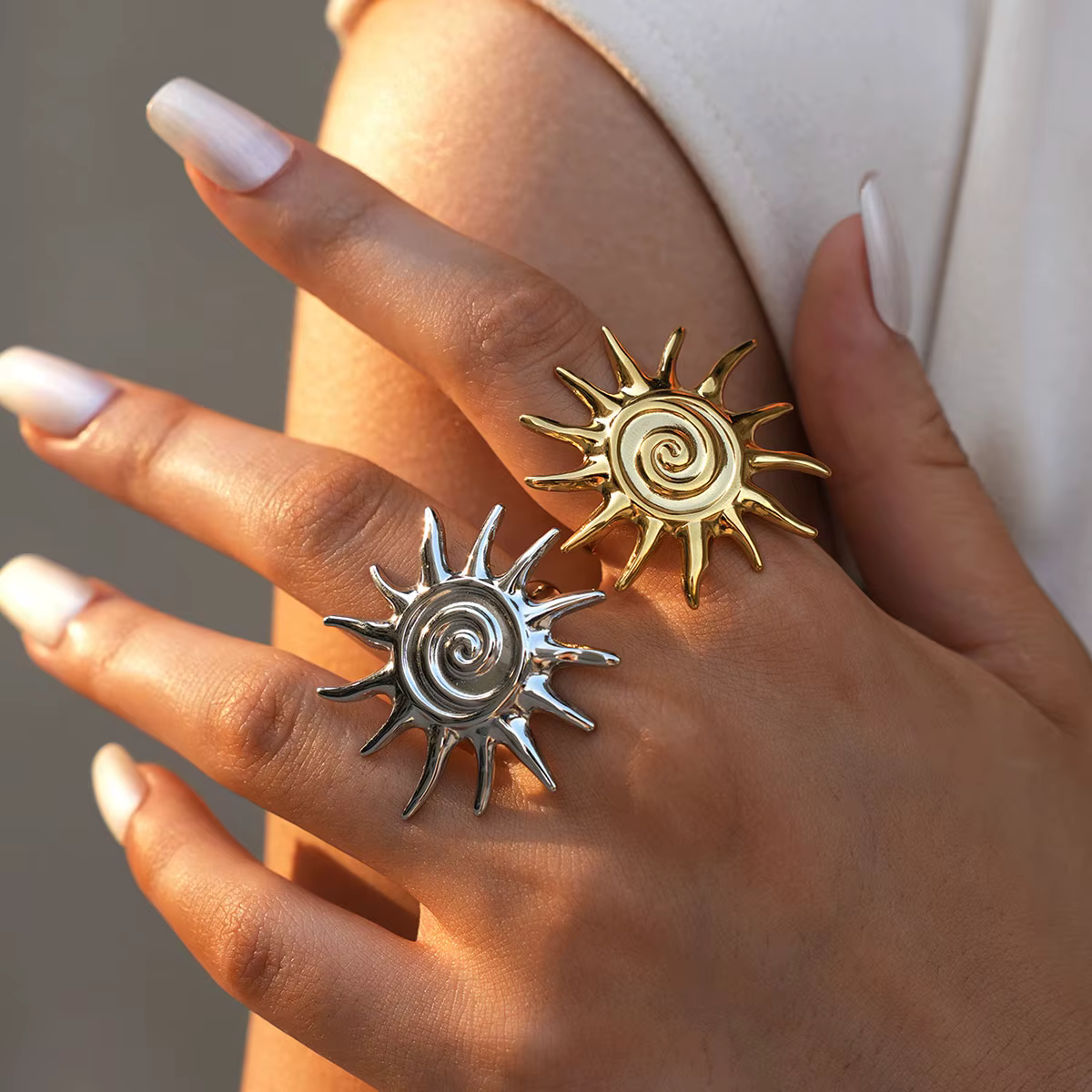 Anneau en spirale de vent d'océan, plaqué or 18 carats, en acier inoxydable, anneau de soleil empilable, accessoires pour femmes pour usage quotidien et vacances
