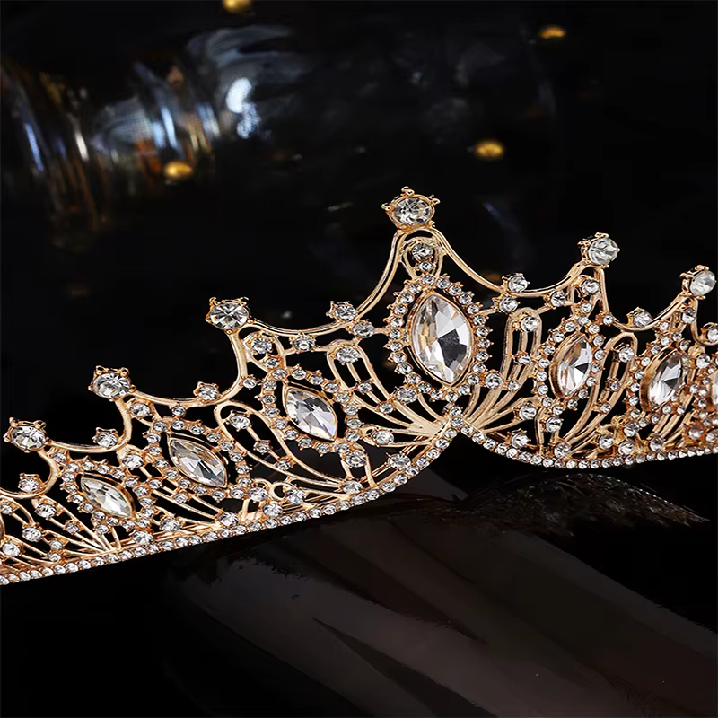 Couronnes de reine pour femmes