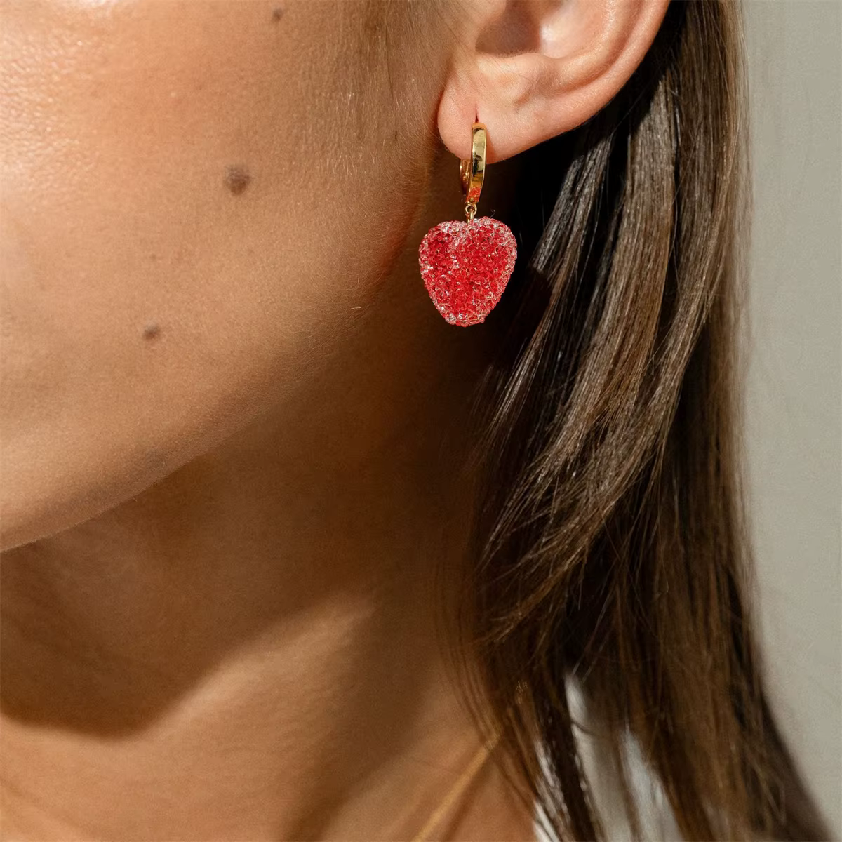 Boucles d'oreilles gommeuses Love pour femmes, boucles d'oreilles de luxe légères, niche, haut de gamme, tempérament, boucles d'oreilles mignonnes, boucles d'oreilles, pendentifs