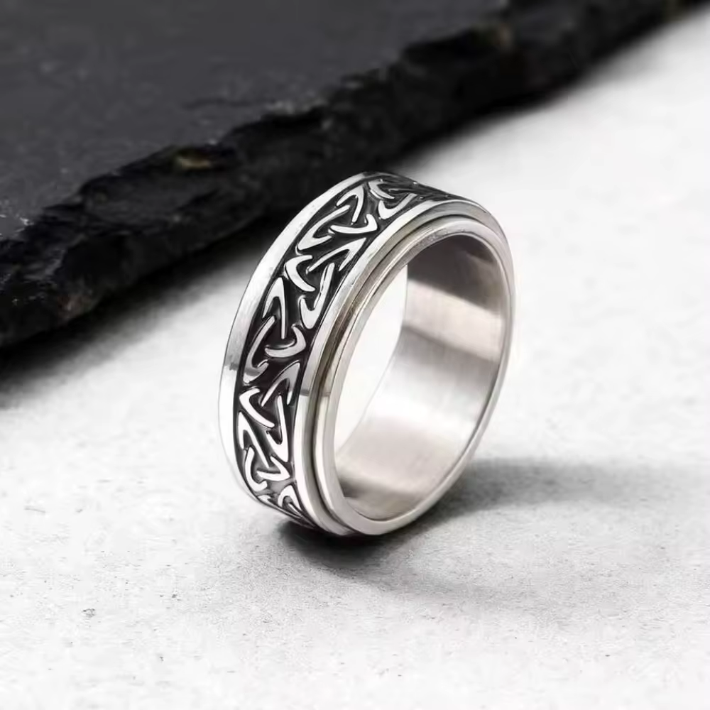 Bague Viking à Nœud Celtique et Runes pour Hommes