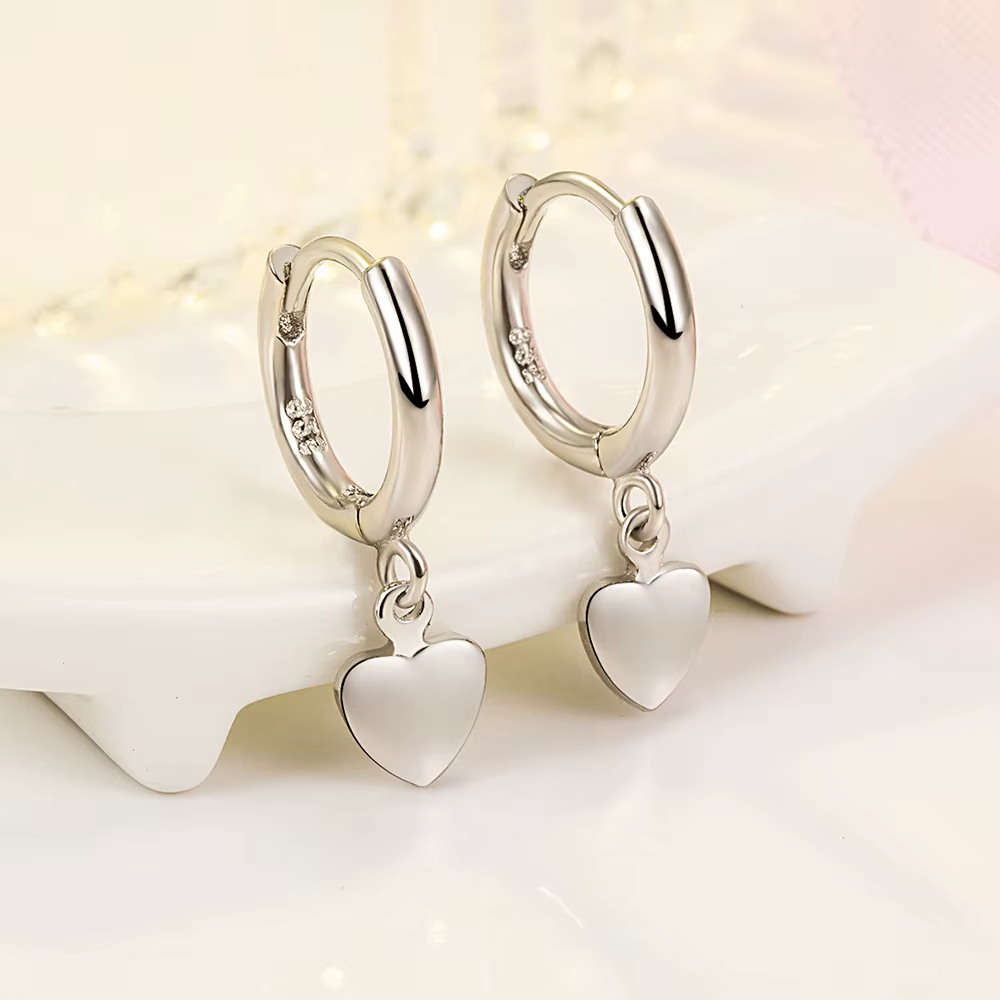 Boucles d'oreilles en forme de cœur en argent 925 de haute qualité pour femmes