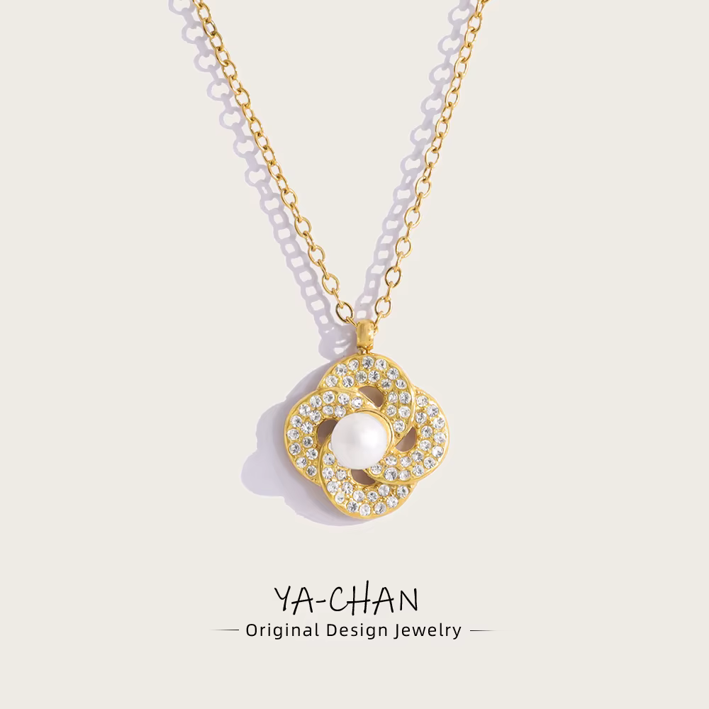 YACHAN Collier pendentif en cristal de luxe pour femmes Chic Vintage Plaqué or 18K en acier inoxydable Bijoux tendance