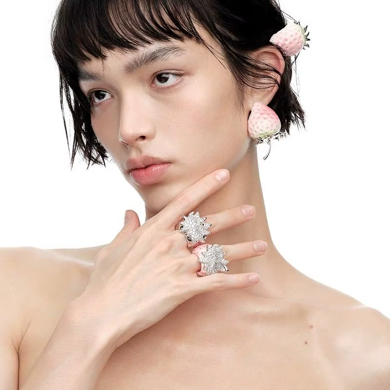 Bague fraise rose scintillant Punk