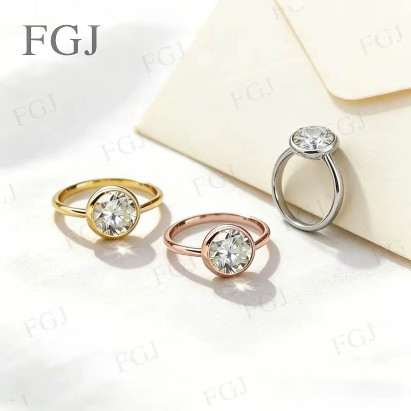 Bague en moissanite certifiée GRA