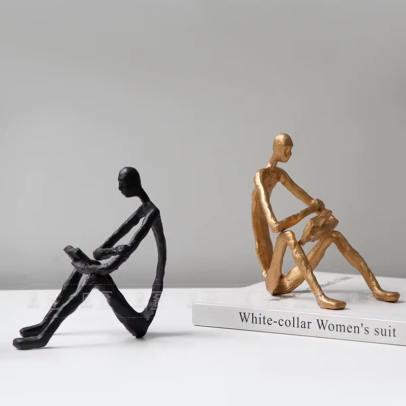 Sculptures de personnages acrobates créatifs