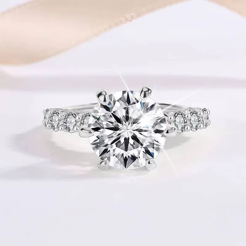 Bagues en argent sterling S925 avec moissanite 5 carats