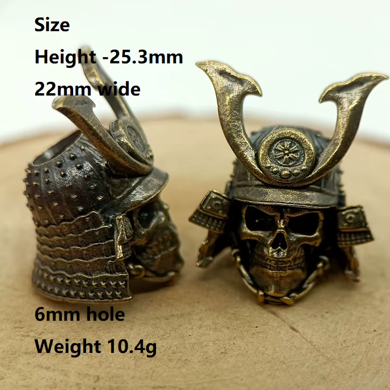 Casque tête de crâne de samouraï japonais