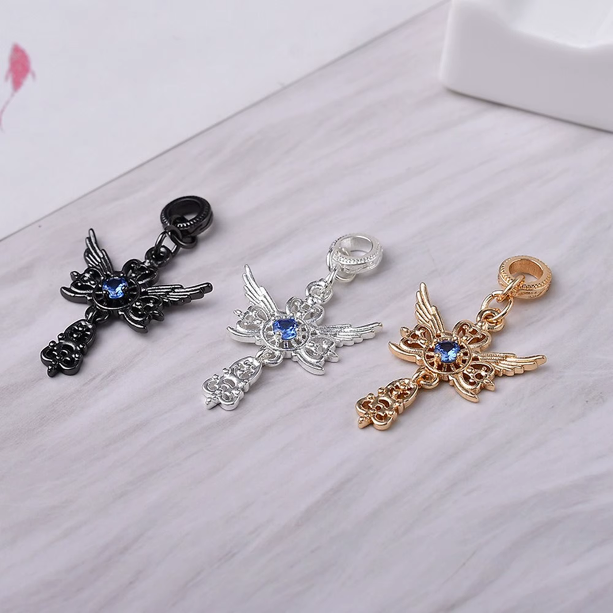 5 pcs/lot 18 K incrusté d'or zircon ange bricolage bijoux artisanaux