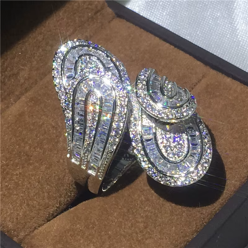 Bague unique à grande fleur en diamant de laboratoire