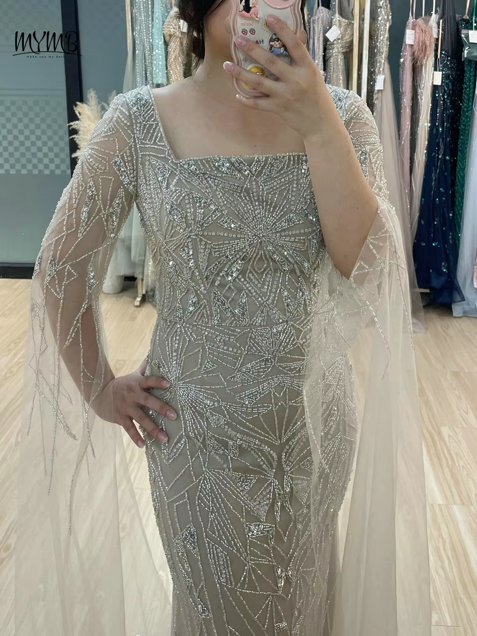 Robes d'invité de mariage perlées pour événements spéciaux