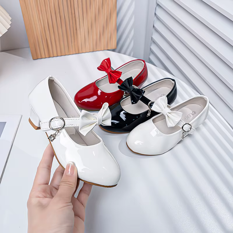Chaussures de cérémonie pour filles