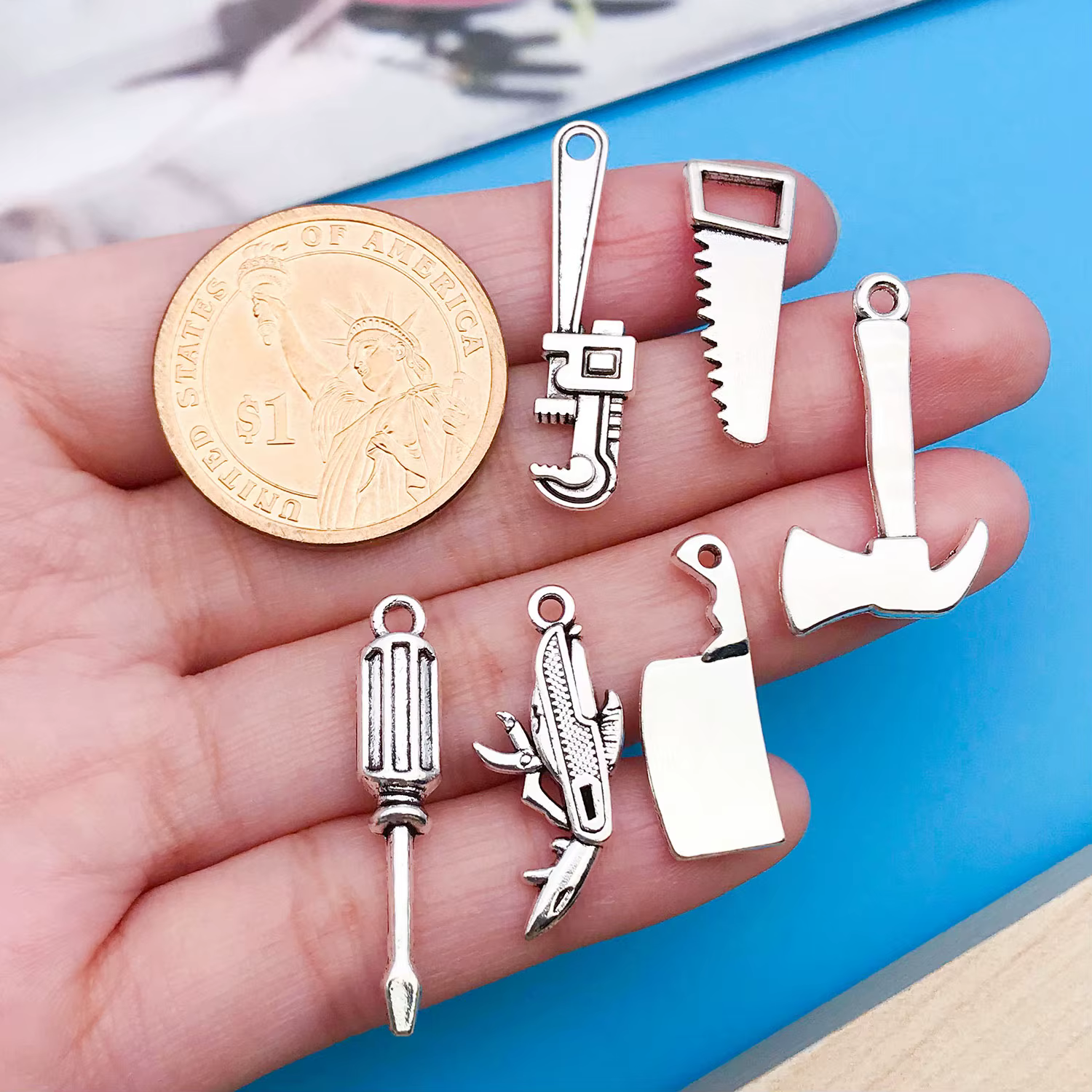 Lot de 20 pièces / Série d'outils en argent antique pour la fabrication de bijoux fantaisie DIY