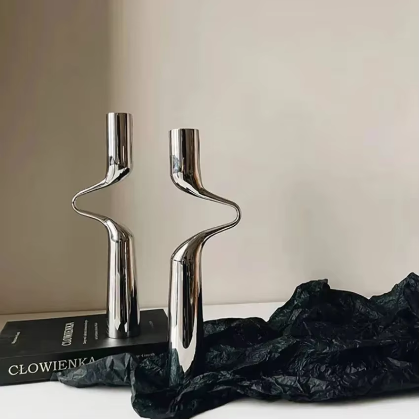 Bougeoir en argent, candélabre en métal de luxe