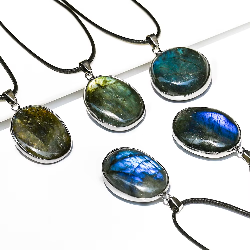 Collier pendentif en labradorite bleue naturelle, pierre flash à paillettes rugueuses irrégulières, Protection de guérison, bijoux énergétiques pour femmes et hommes