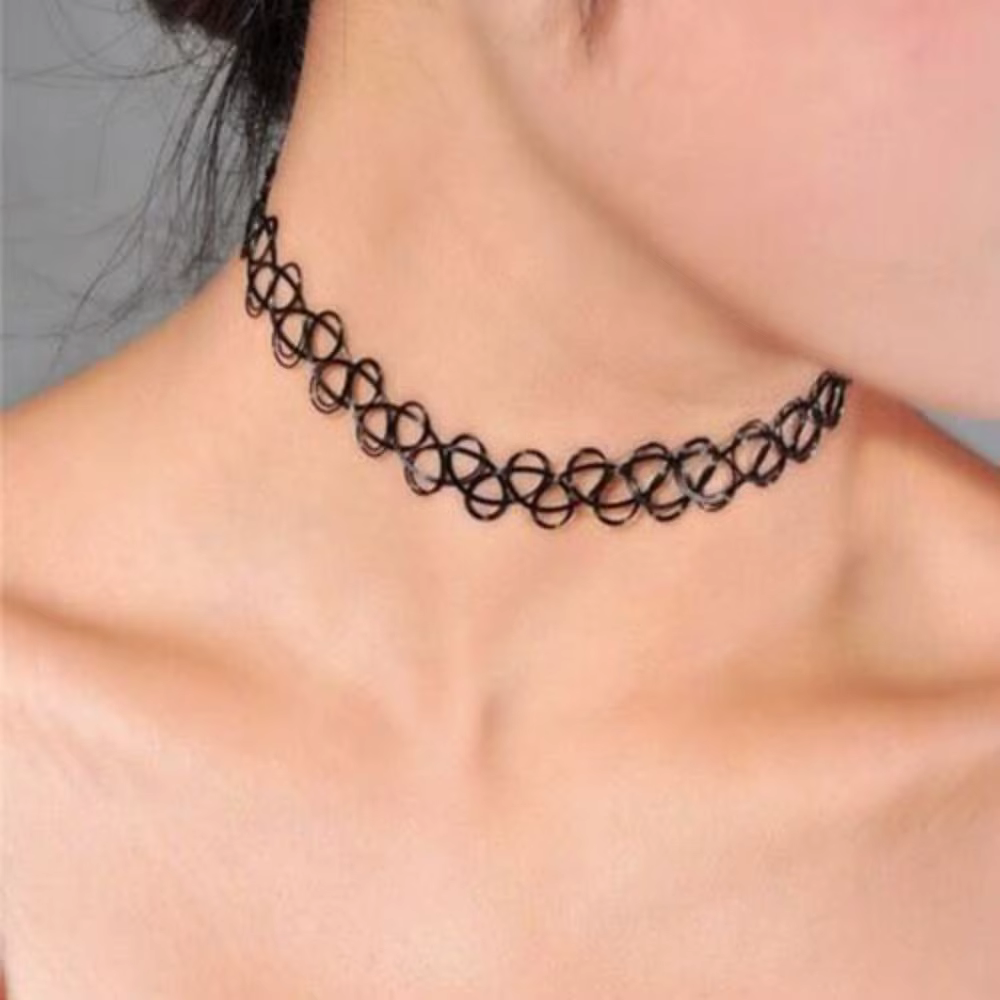 Collier ras du cou en fil de poisson tressé