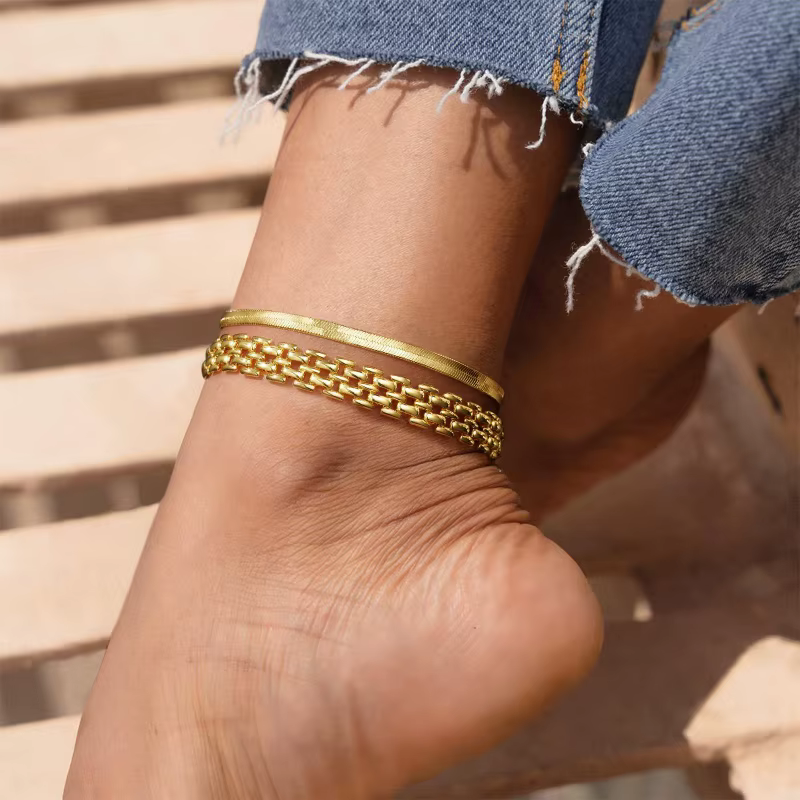 Chaîne de cheville en acier inoxydable plaqué or 18 carats pour femmes
