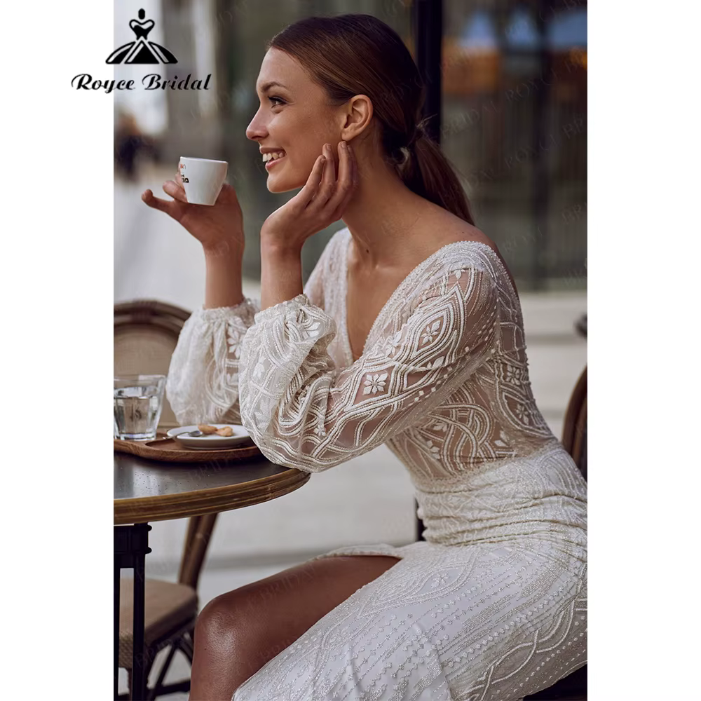 Robe de mariée sirène en dentelle à manches longues bouffantes Roycebridal avec traîne chapelle