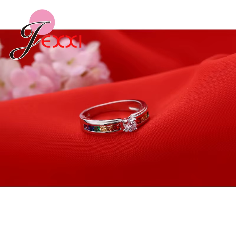 Bagues de fiançailles en argent regardé 925 pour les amoureux