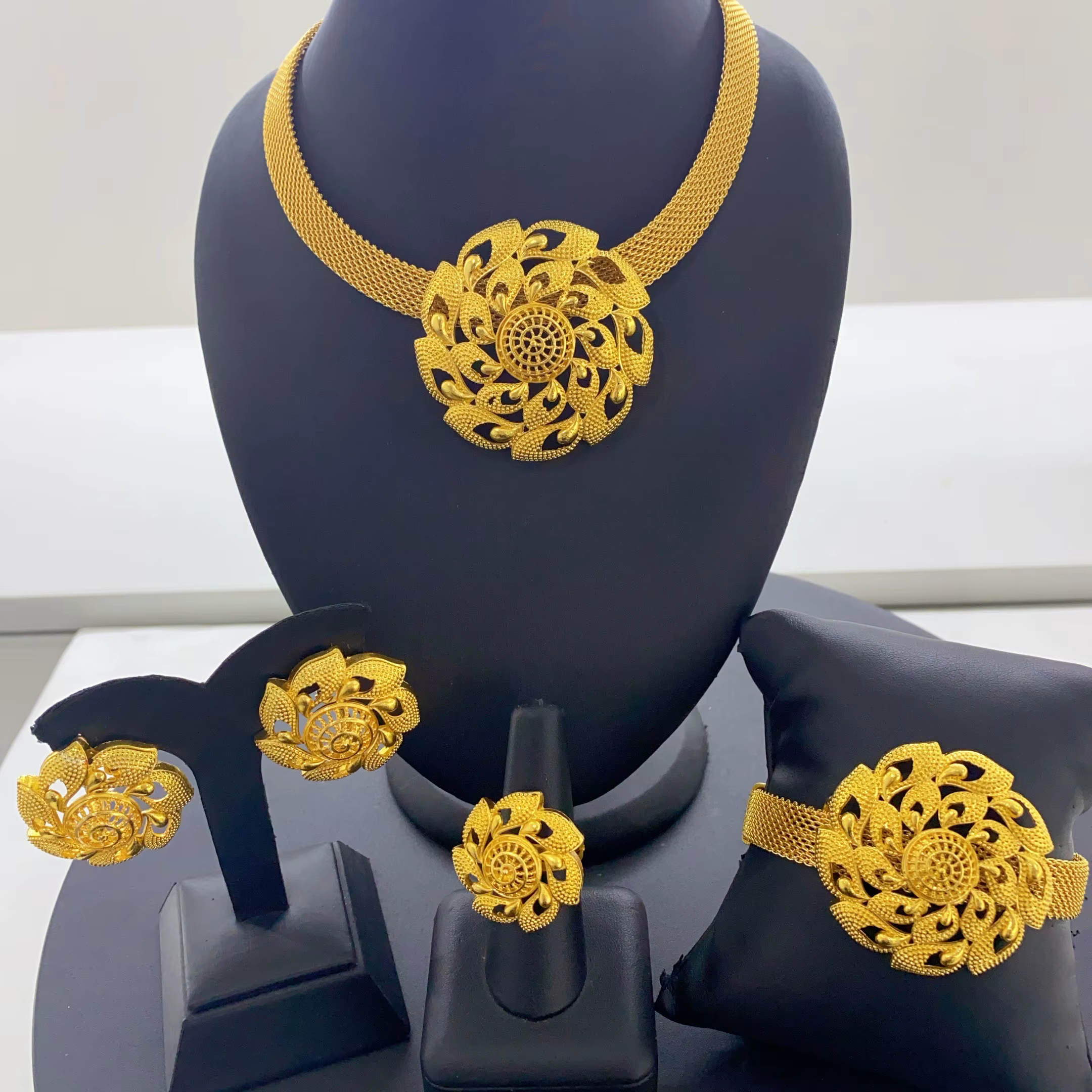 Ensemble de bijoux couleur or arabe pour femmes
