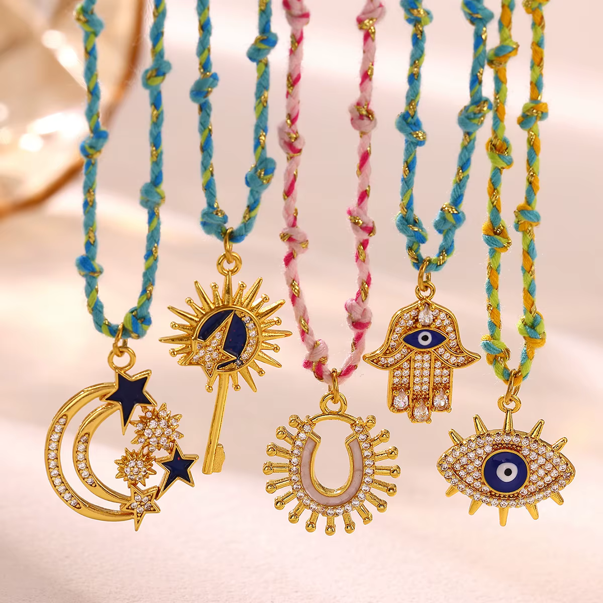 Collier tressé bohème œil porte-bonheur main de Hamsa pour femme
