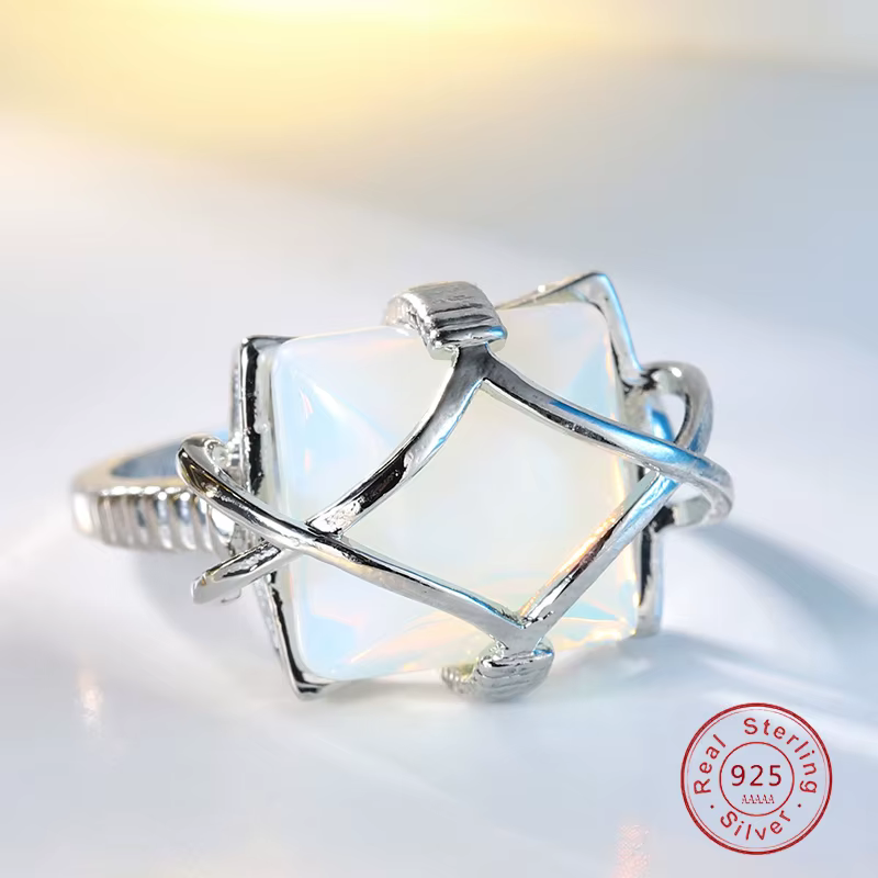 Bague opale naturelle pour femme