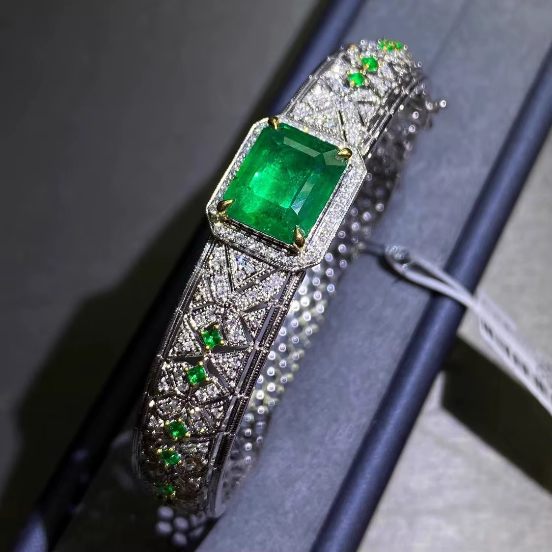 Bracelet en argent sterling S925, nouveau bracelet micro-incrusté de diamants, bracelet bicolore incrusté de diamants dorés, bijoux haut de gamme pour femme