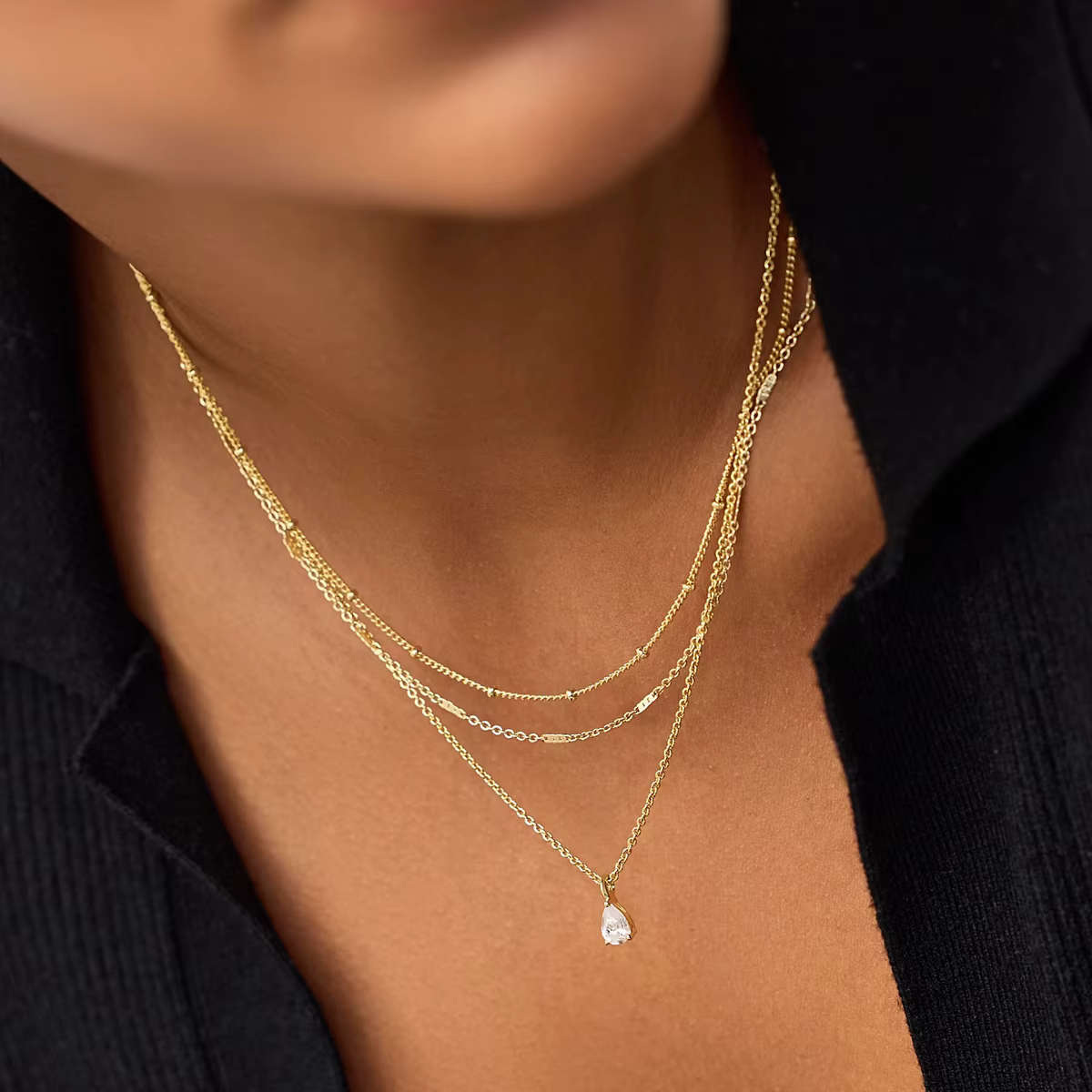 Zora minimalisme collier trois couches pour femme en acier inoxydable plaqué or 18 carats Zircon pendentif bijoux pour un usage quotidien