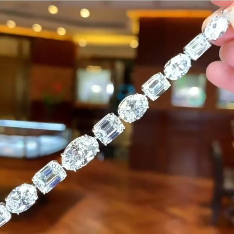Bracelet en diamant de laboratoire en or blanc 14 carats pour femme