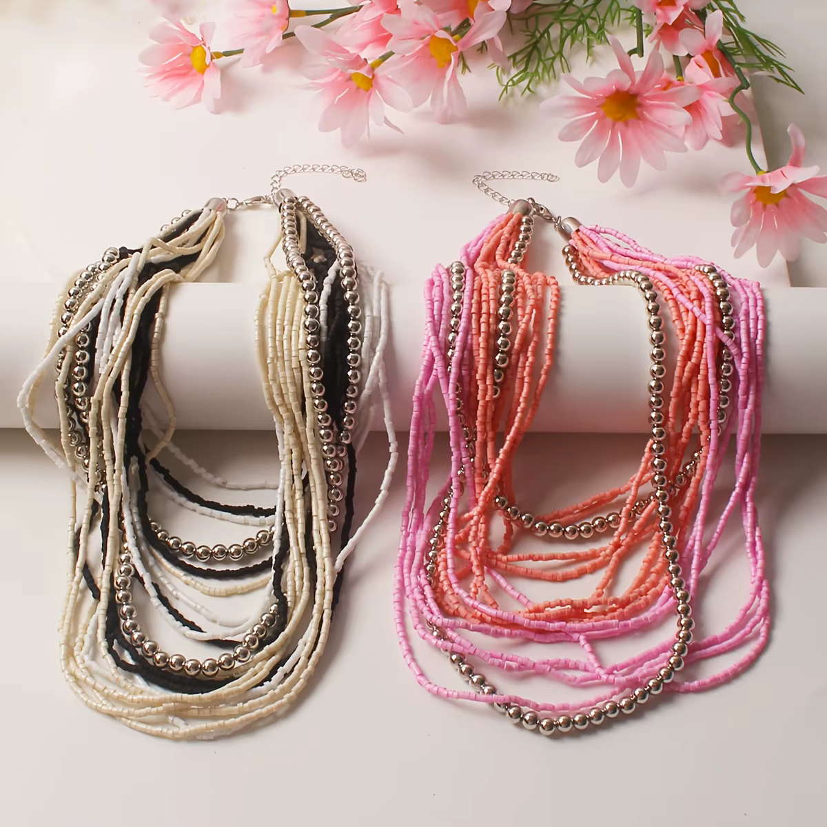 Collier de perles superposées fait à la main Unique pour femmes