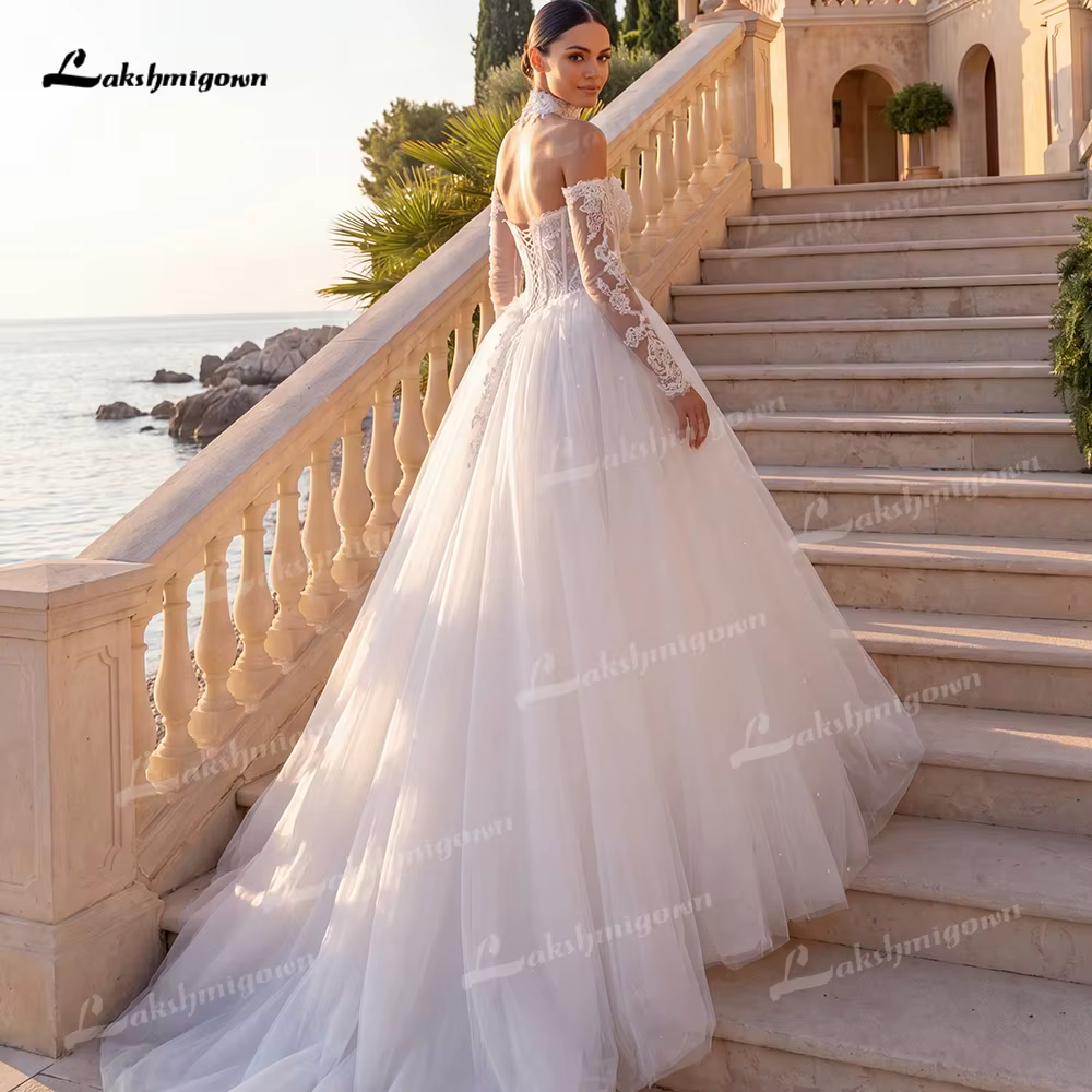 Robe de mariée bohème épaules dénudées