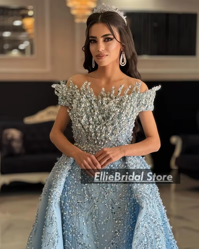 Robes de soirée de luxe avec traîne détachable