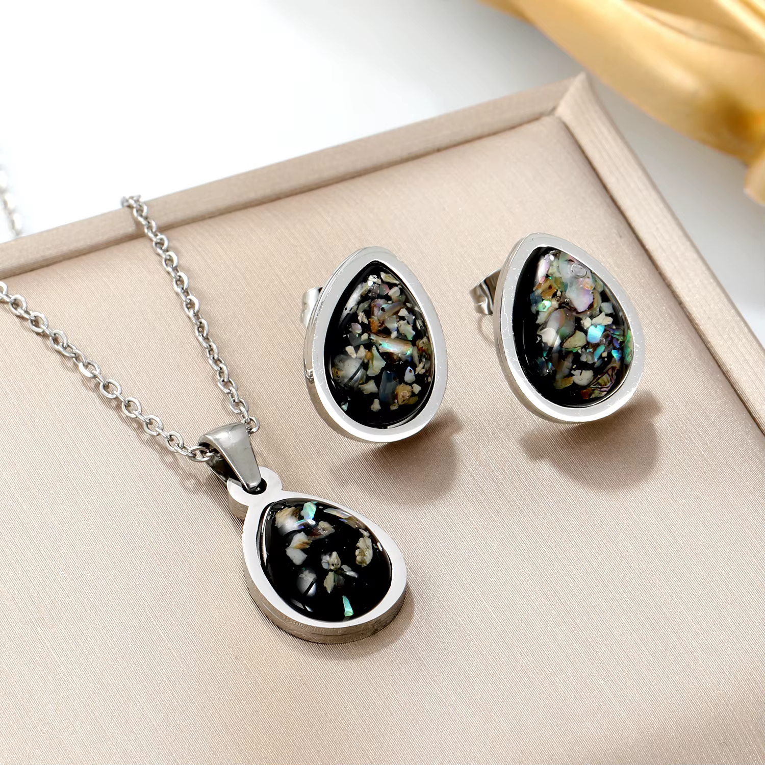 Ensemble de bijoux de luxe, collier et boucles d'oreilles en forme de goutte d'eau, en acier inoxydable, pour femmes et filles, accessoires élégants pour fête de mariage
