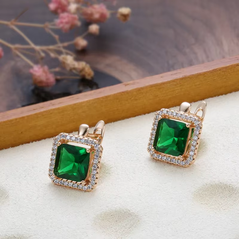 Boucles d'oreilles Vintage en or rose 18 carats avec diamant émeraude pour femmes